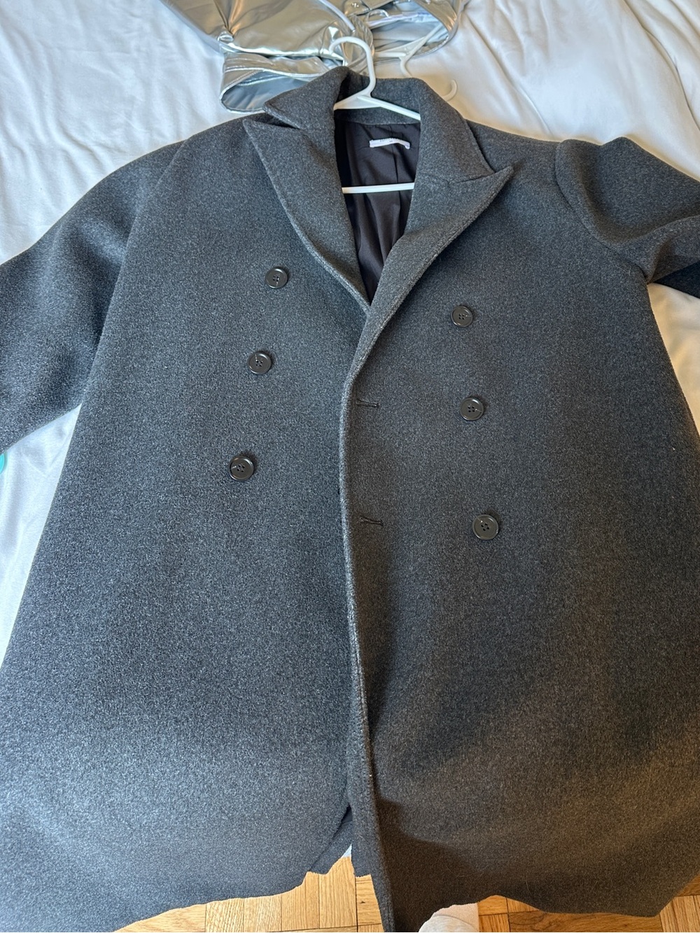 Pepper mayo coat